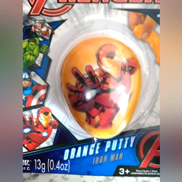 Avengers Lot  48 Piece Puzzle- Collectible Tin Box+ Putty +Jeep - Picture 7 of 12